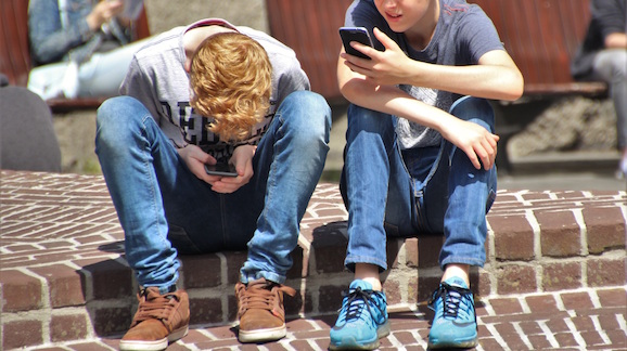 Would Better Parental Controls Impact Youth Phone Behavior?